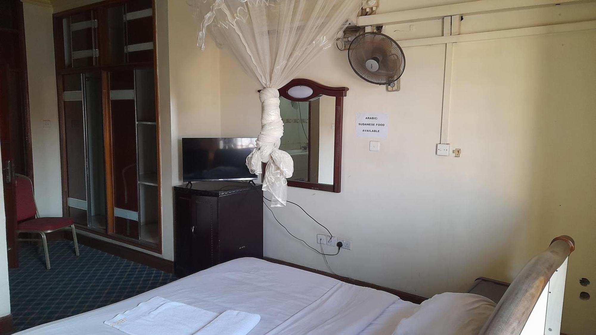 New Jbk Hotel Kampala Exterior photo