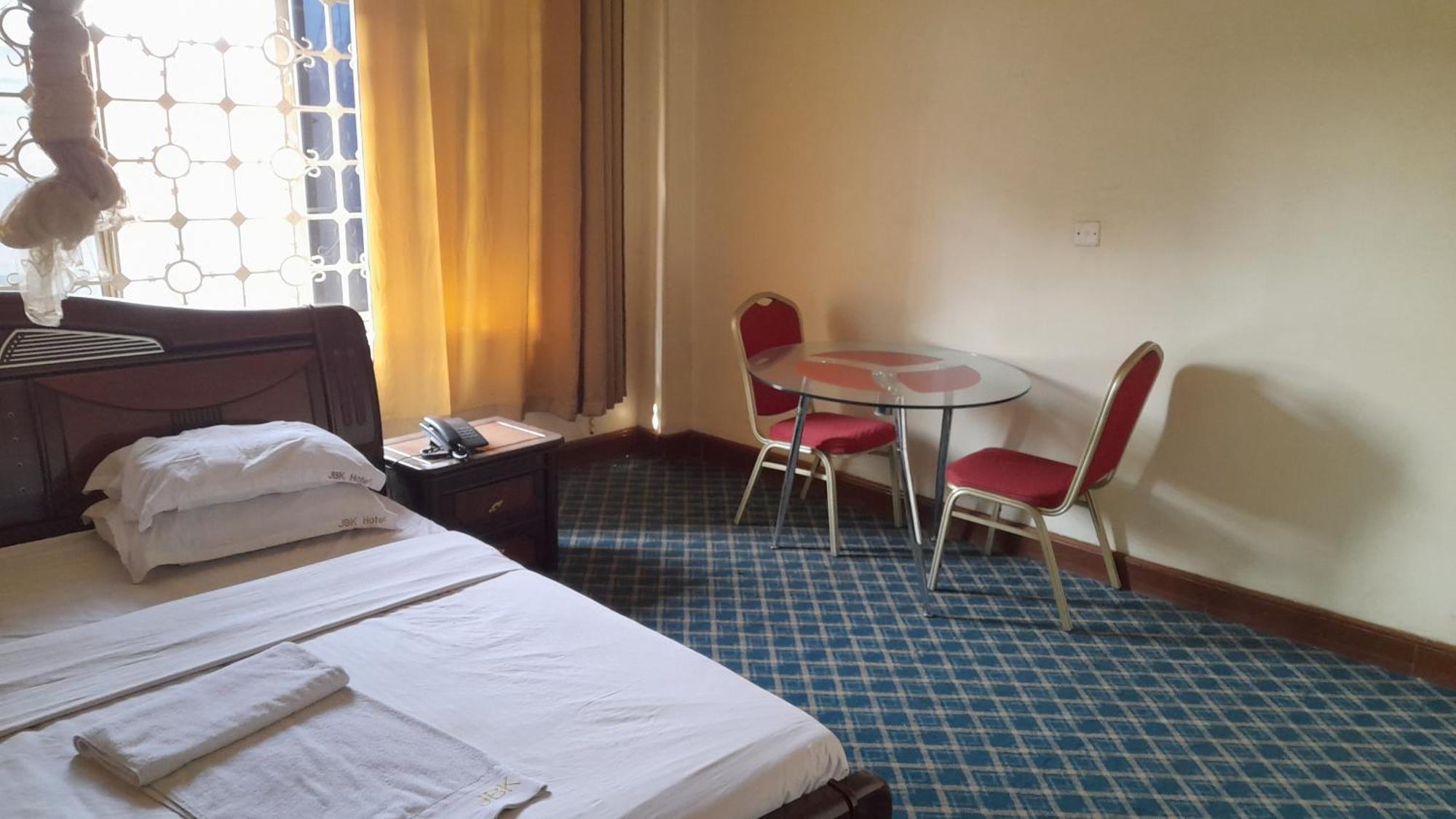New Jbk Hotel Kampala Exterior photo