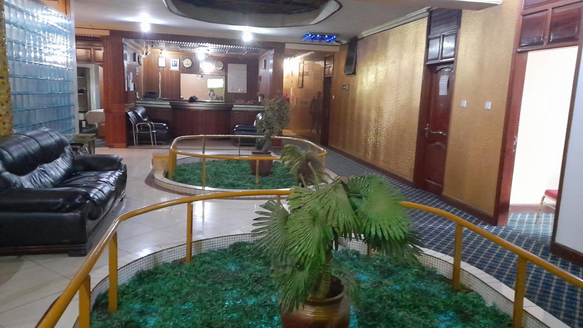 New Jbk Hotel Kampala Exterior photo