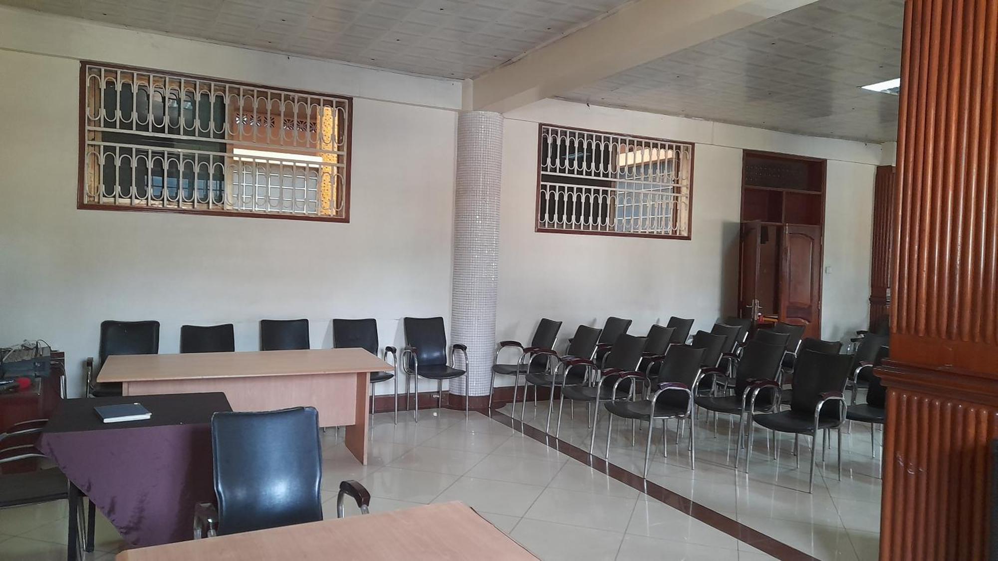 New Jbk Hotel Kampala Exterior photo